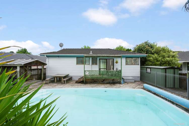 18 Beechdale Crescent Pakuranga Heights_4