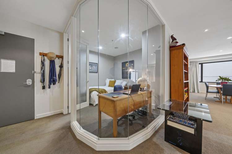 3I/42 Molesworth Street Thorndon_12