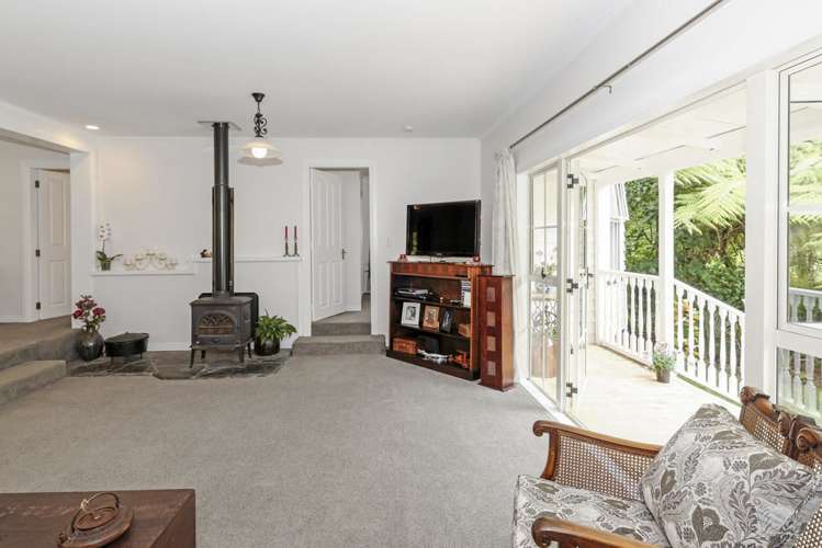 127 Woodlands Park Road Titirangi_6