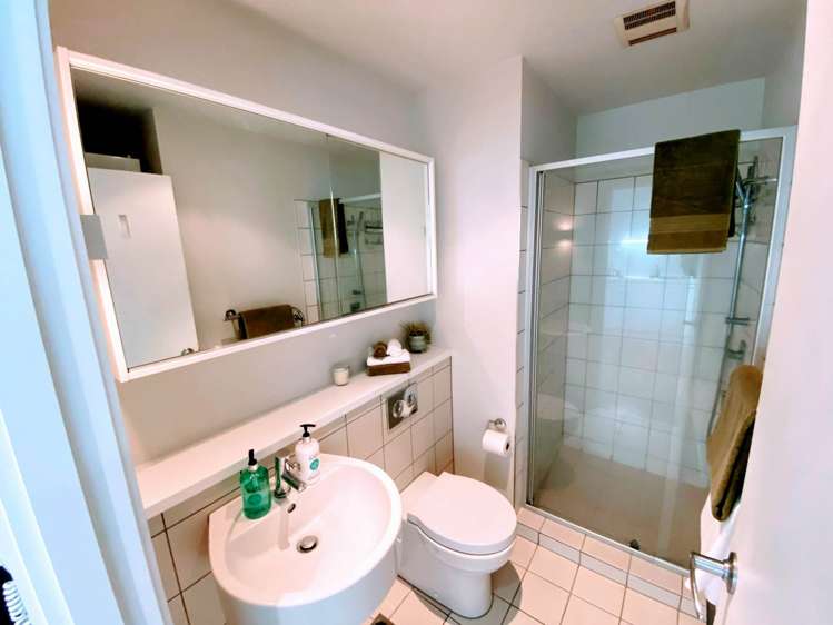 21f/16 Gore Street Auckland Central_5