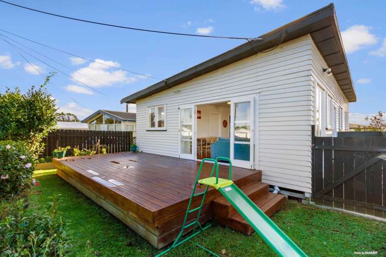 237 Sturges Road Henderson_13