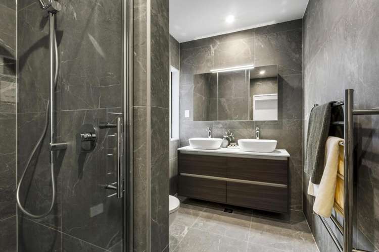 65 Riukiuta Avenue Three Kings_26