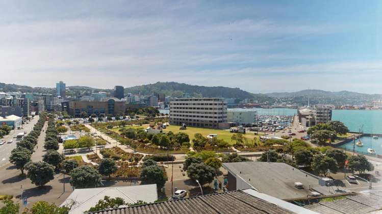 53B&C Roxburgh Street 1314_1