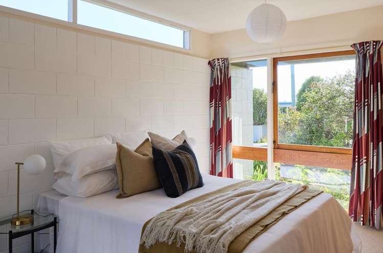 110 Huntsbury Avenue Huntsbury_23