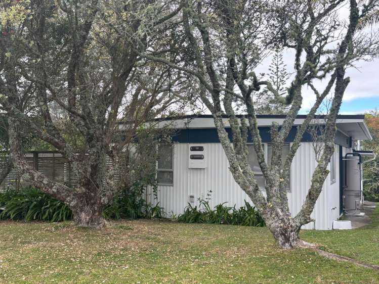 11A Jonathan Place Sunnynook_15