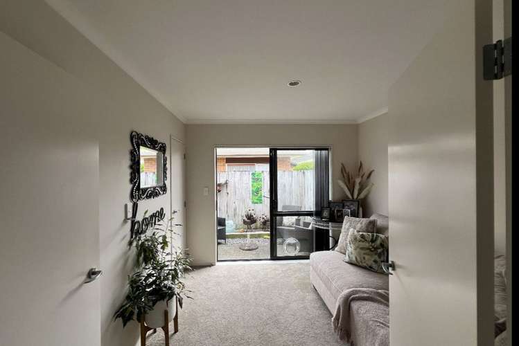 4/9 Fuller Close_4