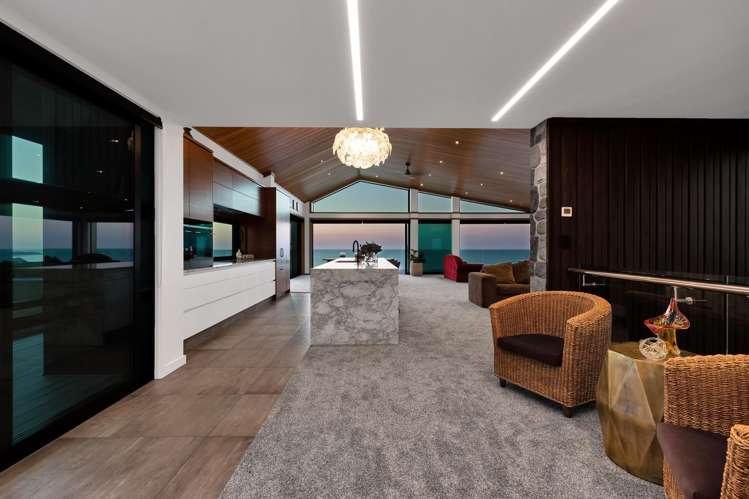 24 Washer Road Omata_49