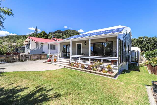 7 West Crescent Te Puru_1