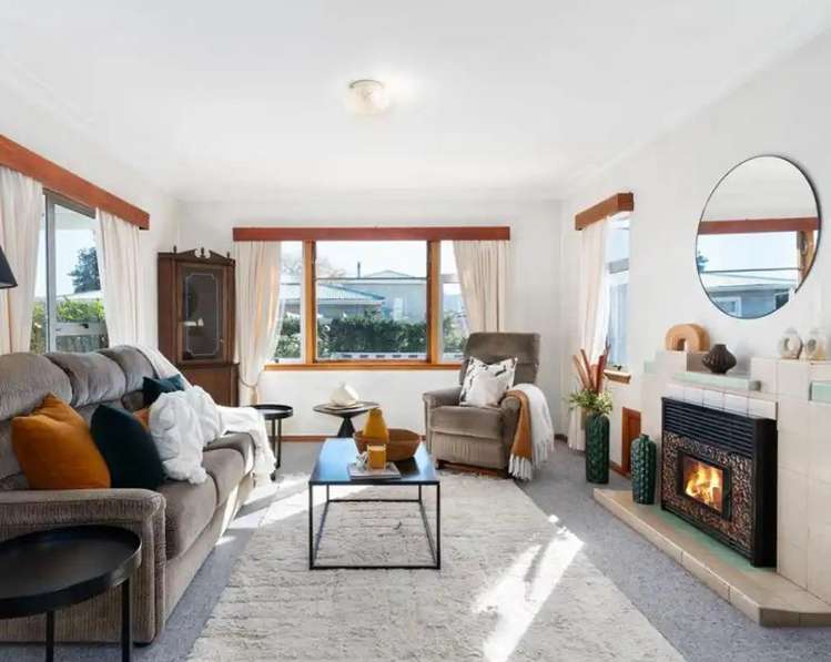 134 Pembroke Street Carterton_1