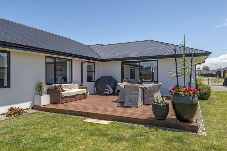 11 Suffolk Drive Kirwee_20