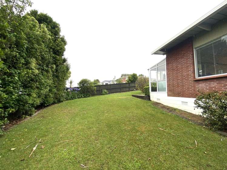 4/1 Richards Avenue Forrest Hill_12