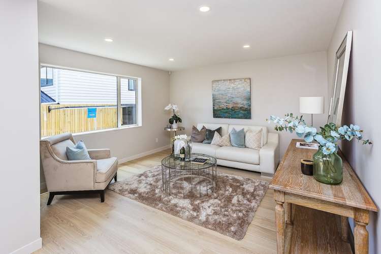 8 Alexander French Close Silverdale_3