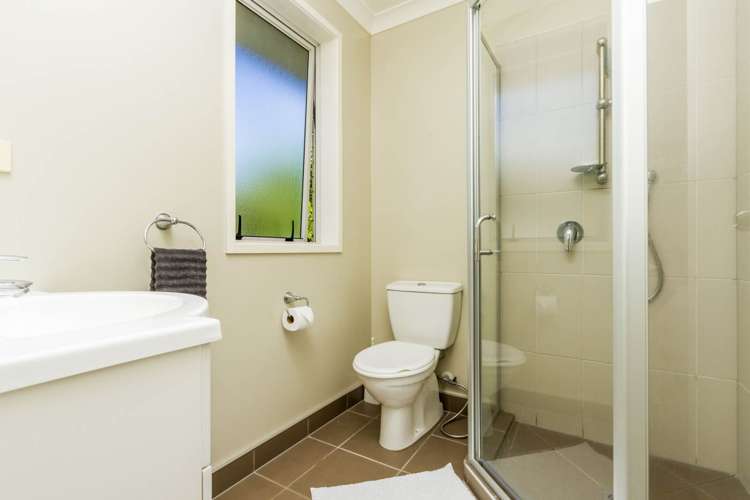 42 Huntington Park Drive Greenhithe_10