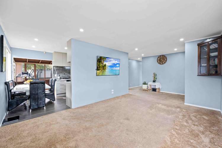 16 Neems Place Manurewa_6