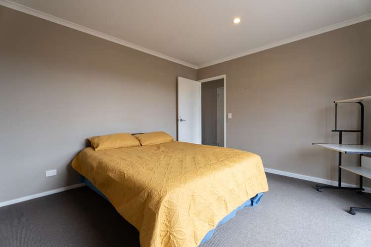 36 Turriff Crescent Porirua_11