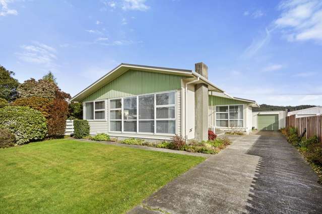 Charming Family Home in Heretaunga !