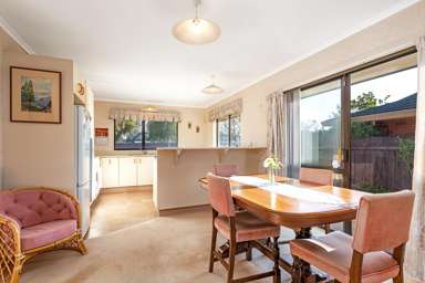 2 Astrid Court_1