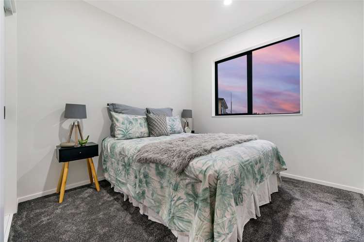 10 Uru Drive Flat Bush_14