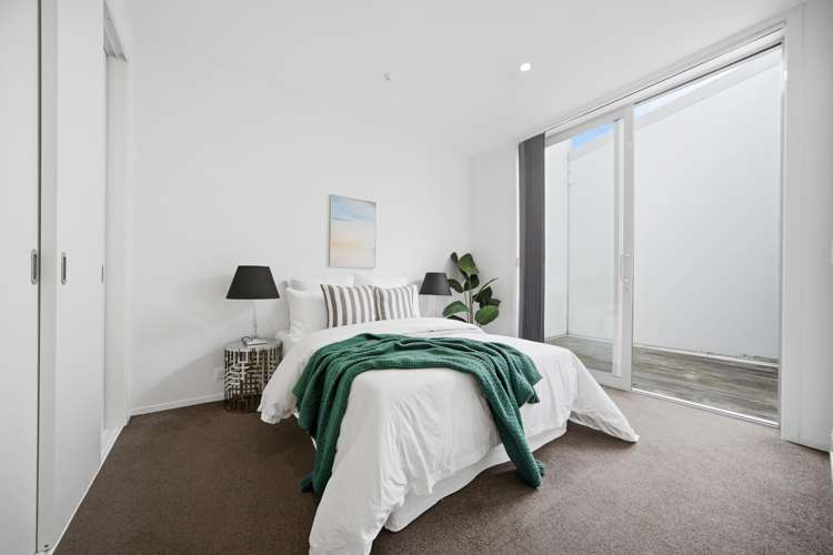 B6/18 Oteha Valley Road Extension Albany_7