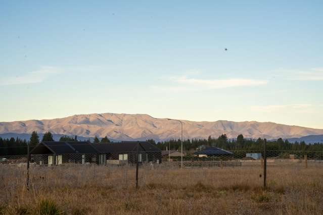 15 Tussock Crescent Twizel_1