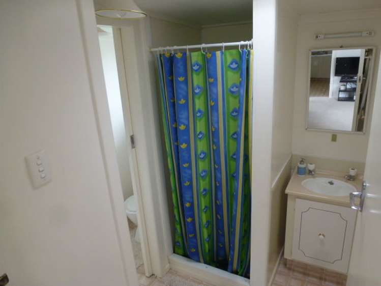 312 Ocean Road Whangamata_8