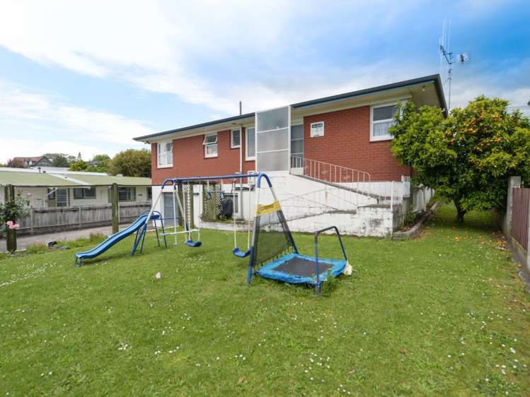 8 Hamblyn Crescent Nawton_5