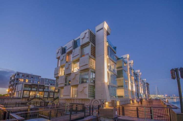 506/83 Halsey Street_4