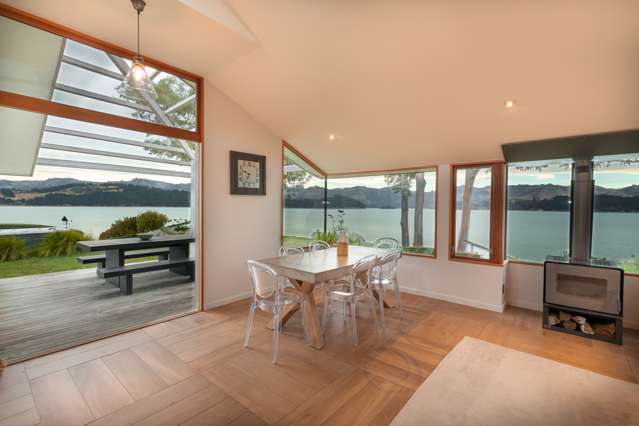 425 Marine Drive Charteris Bay_3