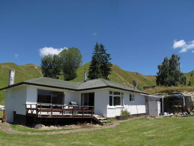 1168 Manui Road Mangaweka_3