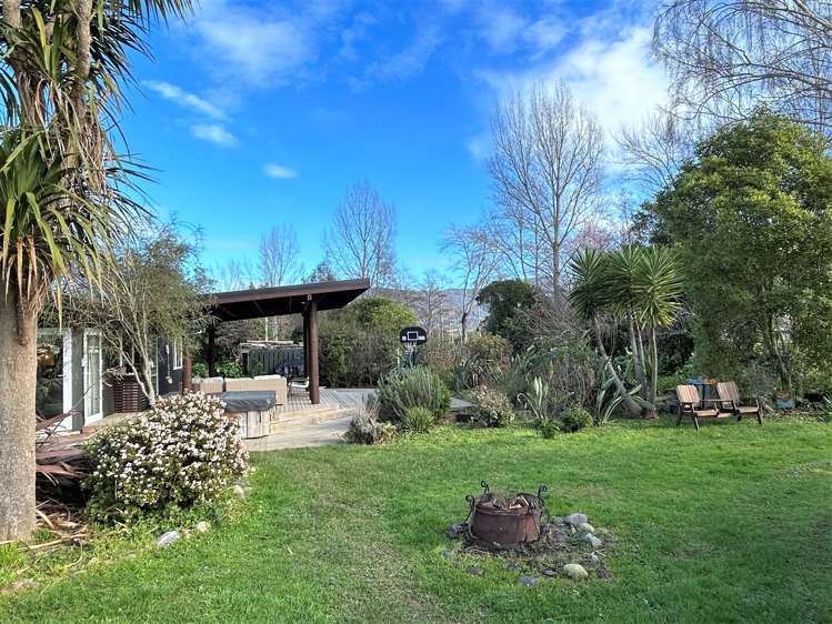 46 Park Avenue Takaka_11