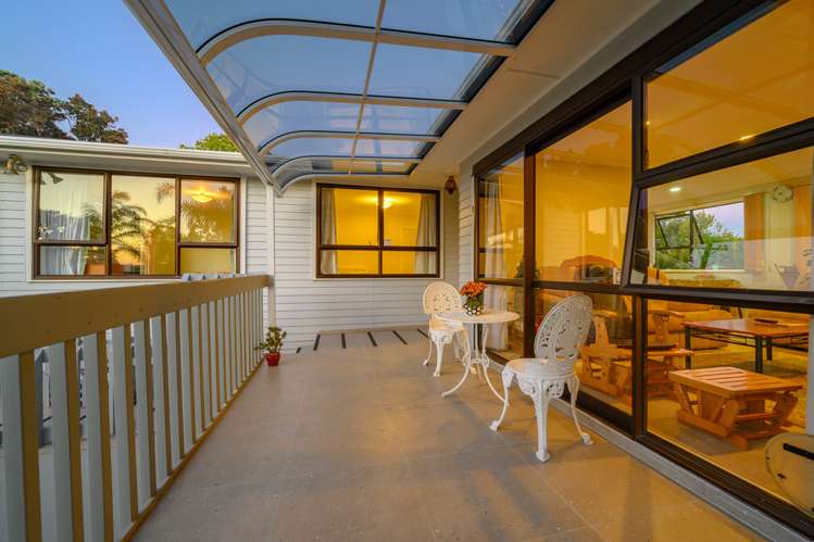 7 Hutchinsons Road Bucklands Beach_13