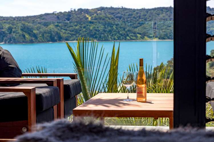 67 Kennedy Point Road Surfdale_25