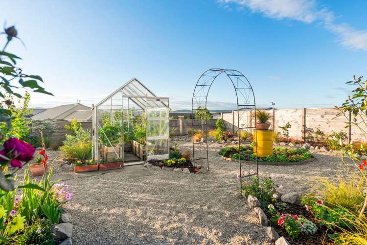 7 Tuapapa Road Wharewaka_21