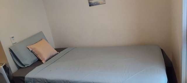 Central Auckland studio apartment Oasis with Pool!