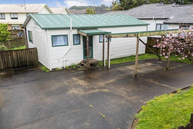 415 West Coast Road Glen Eden_2
