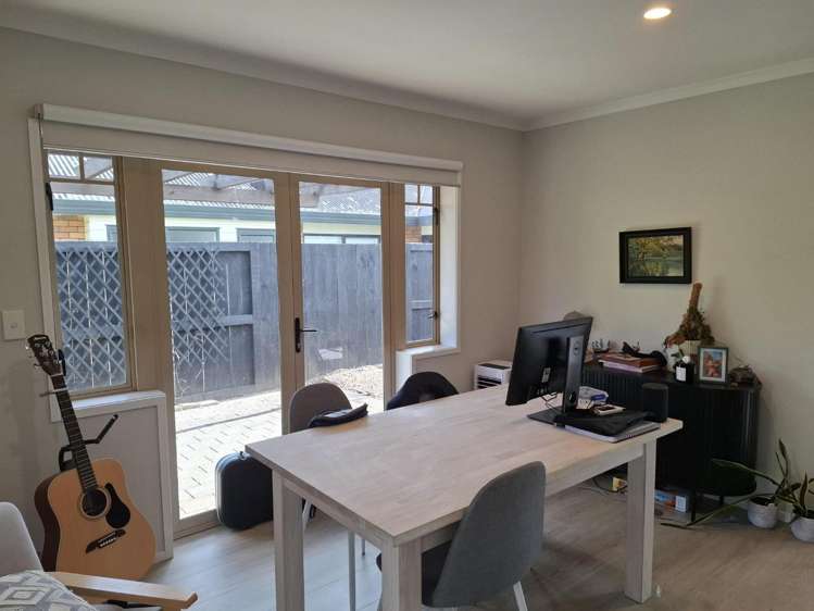 27 Cranbrook Place 2612_7