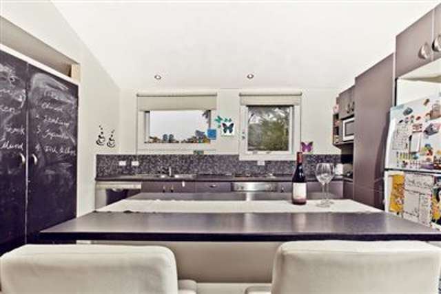 77 Tabitha Crescent Henderson_2