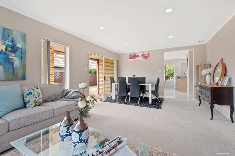 16 Sarteano Drive Manurewa_11