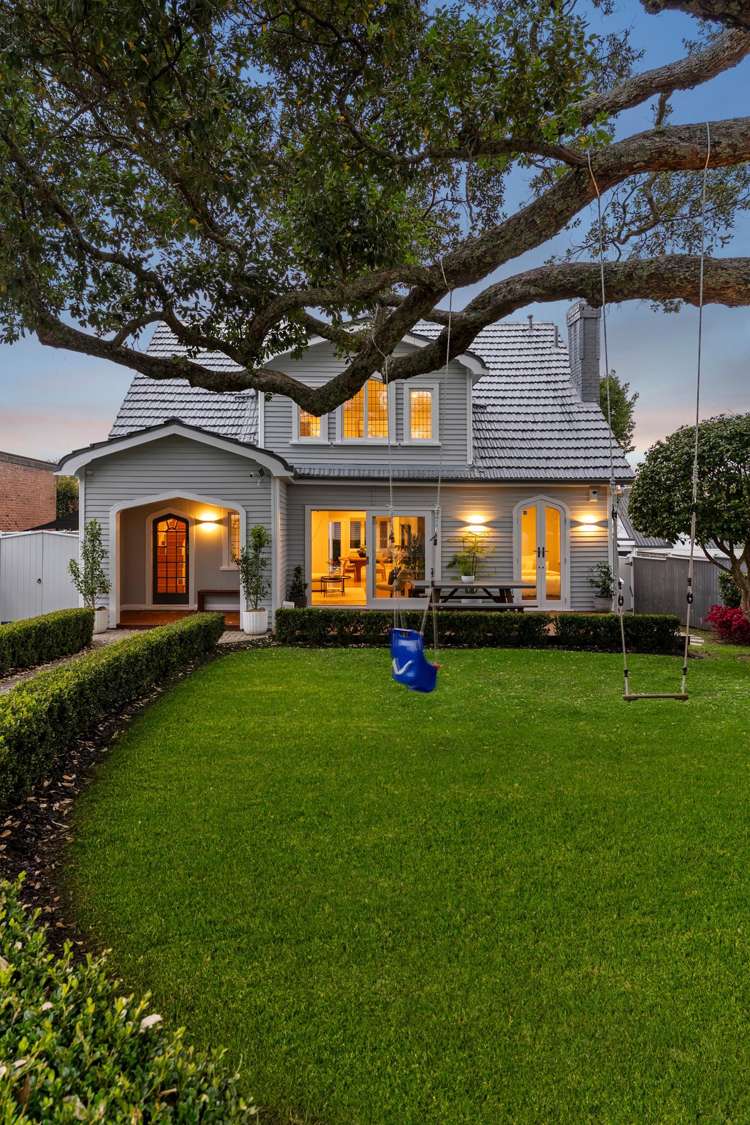 205 Hurstmere Road_4