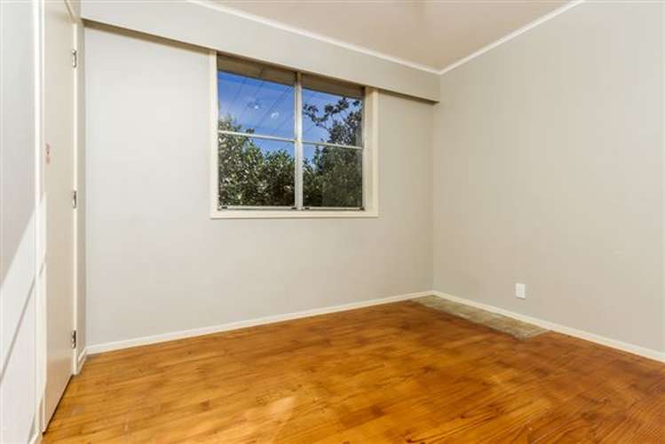 12 Marewa Street Te Atatu South_13