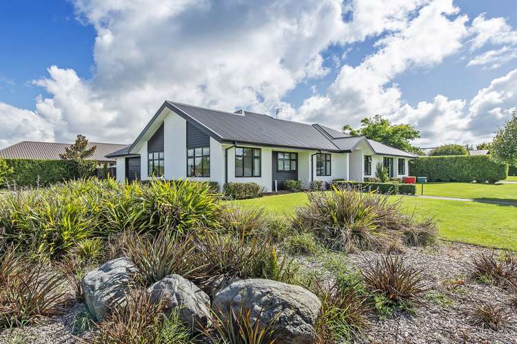 1 Leonie Lane West Melton_16