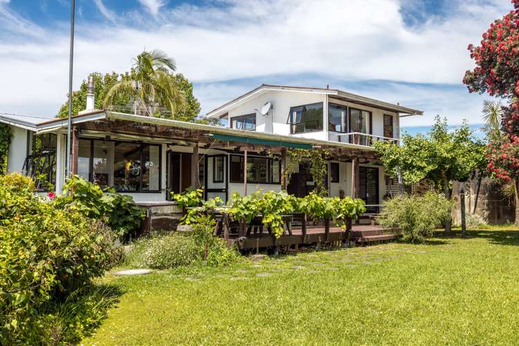 18 Esslin Road Surfdale_15