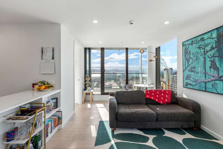 903/10 Alpha Street_4