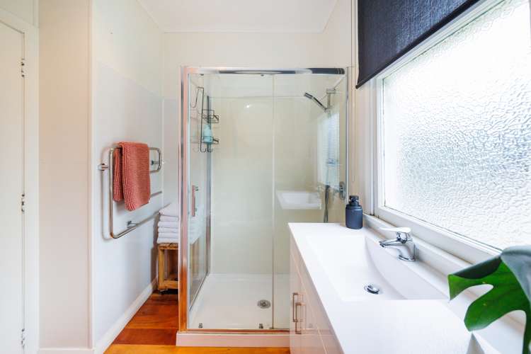 1027 Camerons Line Feilding_18