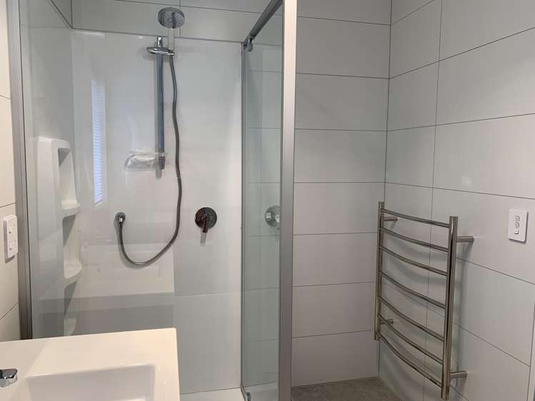 10 PORT WAY "PARK GREEN" Rosehill_17