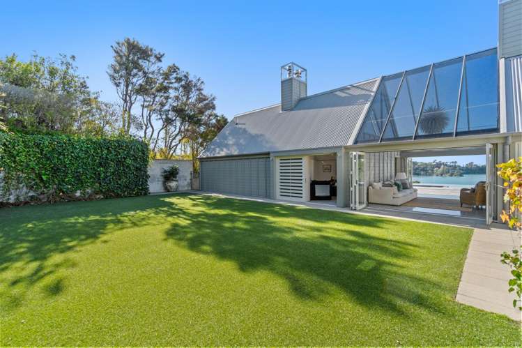 729 Orapiu Road Waiheke Island_27