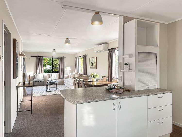 1 Perry Crescent Greenmeadows_6