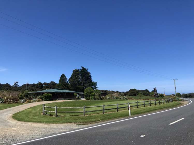 2407 Papatowai Highway Papatowai/Pounawea_18
