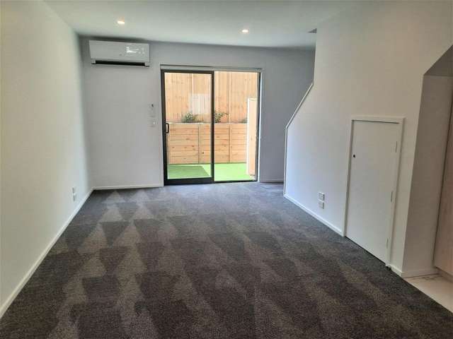 8/16 Nova Place Christchurch Central_1
