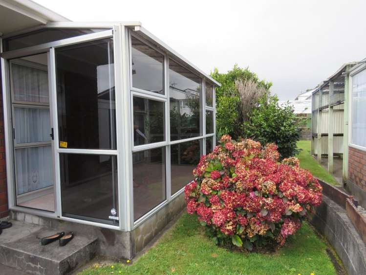 4/6 Karamu Street Strandon_2